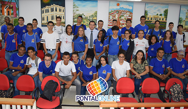 Guarda Mirim participa de palestra com delegado em Frutal