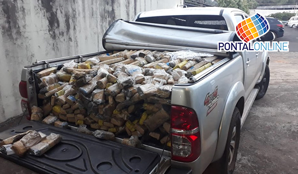 Carreta com drogas em pneus é apreendida na MG-255