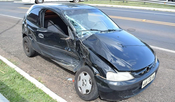 Mulher tem traumatismo cranioencefálico após sofrer acidente na BR-153
