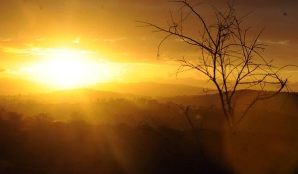 Tempo segue ensolarado e seco nas cidades do Triângulo Mineiro e Alto Paranaíba