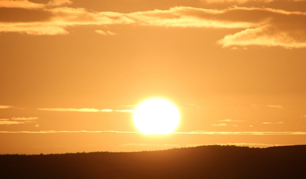 Inmet emite alerta de risco de morte por calor em 34 cidades em MG; veja quais