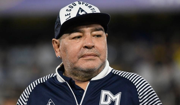 Diego Maradona morre aos 60 anos