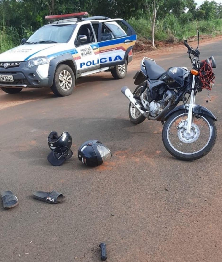 POLÍCIA MILITAR DESCOBRE FURTO DE MOTOCICLETA E DETÉM LADRÕES ANTES DO PRÓPRIO DONO TER CONHECIMENTO DO CRIME