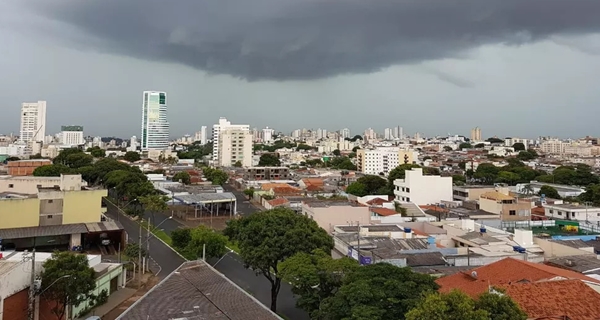 PREVISÃO PARA O FIM DE SEMANA E FERIADO DE FINADOS É DE CÉU ENCOBERTO E PANCADAS DE CHUVAS NO TRIÂNGULO E ALTO PARANAÍBA