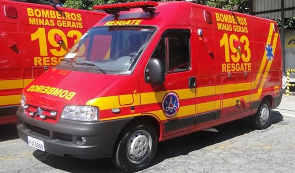 MOTOCICLISTA SOFRE FERIMENTOS APÓS SE ENVOLVER EM ACIDENTE NO BAIRRO MORADA DOS IPÊS. O OUTRO CONDUTOR ACABOU FUGINDO DO LOCAL SEM PRESTAR SOCORRO