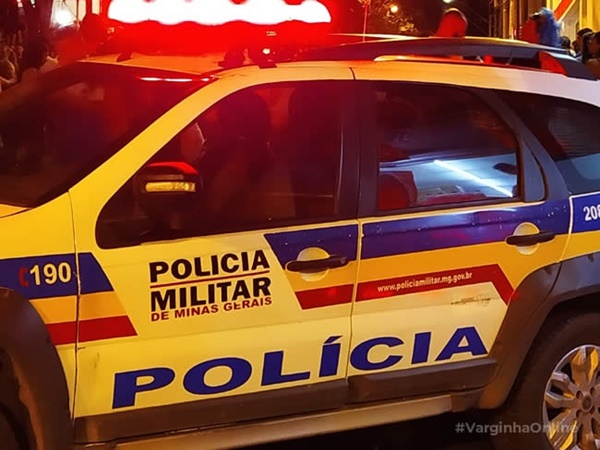 SUSPEITOS DE ASSALTAR JOVEM EM RUA DO PARALELO XX SÃO PRESOS EM FLAGRANTE PELA POLÍCIA MILITAR