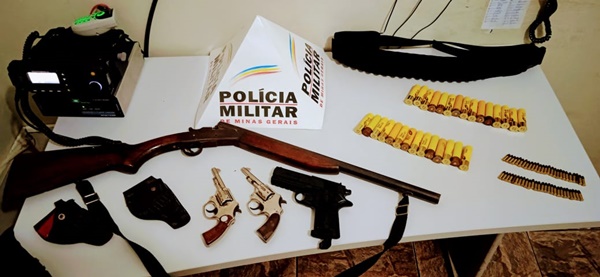 ARMAS SÃO APREENDIDAS APÓS DESENTENDIMENTOS ENTRE VIZINHOS DE CONDOMÍNIO EM FRONTEIRA