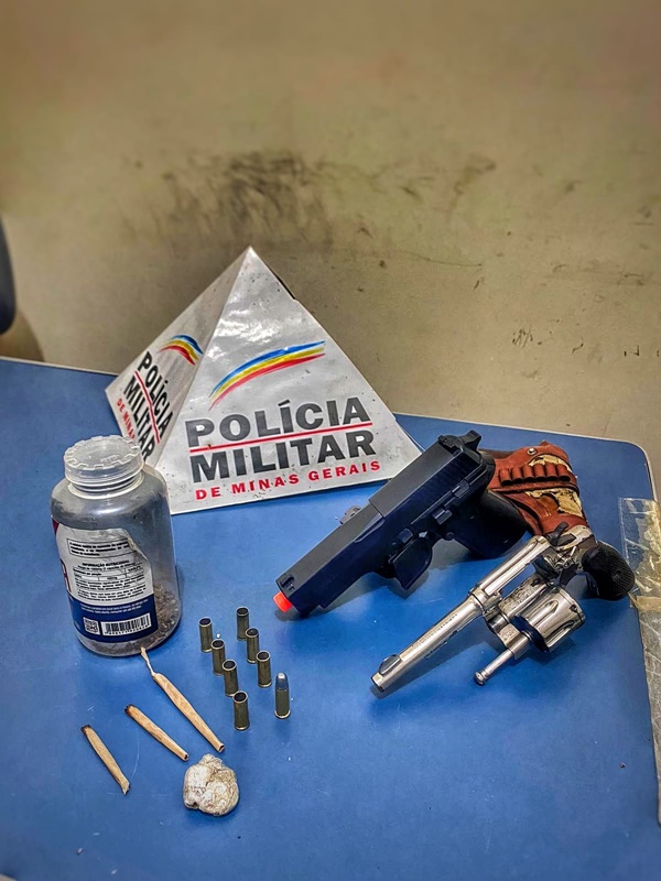 ARMAS E DROGAS SÃO APREENDIDAS PELO TÁTICO MÓVEL