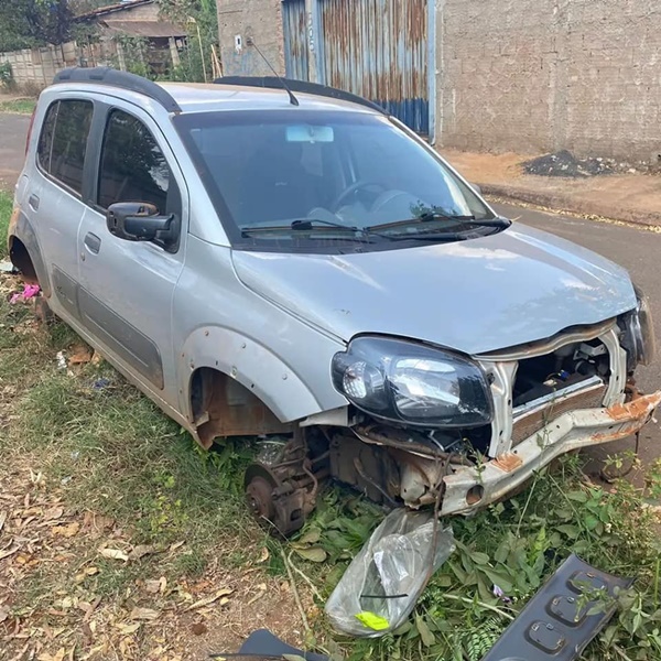 CARROS ROUBADOS SÃO ENCONTRADOS PELA POLÍCIA MILITAR DE FRUTAL