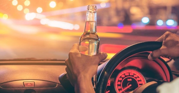 MOTORISTA É DETIDO NA RODOVIA QUE LIGA FRUTAL A PIRAJUBA POR DIRIGIR COM SUSPEITA DE EMBRIAGUEZ