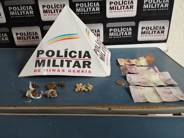 RAPAZ DE 20 ANOS É PRESO SUSPEITO DE TRÁFICO DE DROGAS NA VILA ESPERANÇA