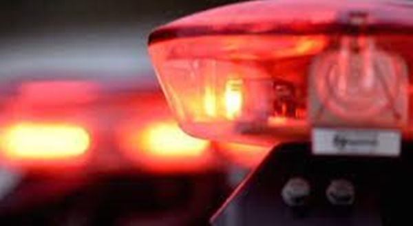MORADORA DE IMÓVEL ACIONA POLÍCIA PARA REGISTRAR UM DANO DEVIDO O TRABALHO DE UMA CONSTRUTORA EM UMA CASA VIZINHA NO BAIRRO ESTUDANTIL
