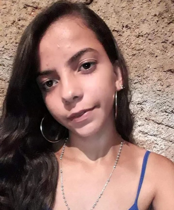 GRÁVIDA MORRE APÓS MONITOR CARDÍACO DE AMBULÂNCIA CAIR NA CABEÇA DELA EM SACRAMENTO; 'PRECISAM RESPONDER PELO ERRO', DIZ PAI