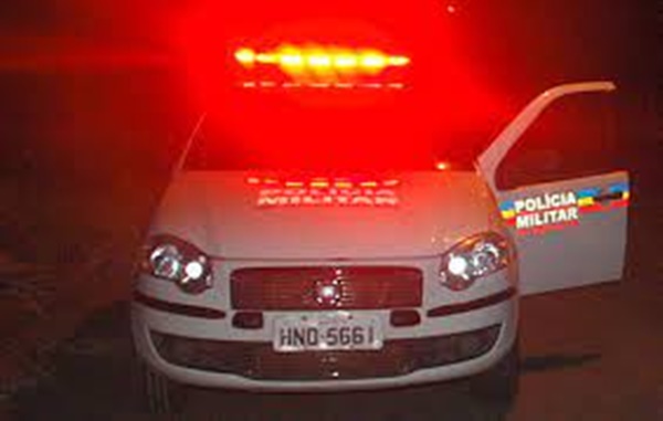 MULHER É ACUSADA DE FURTAR BIJOUTERIAS EM LOJA NO CALÇADÃO