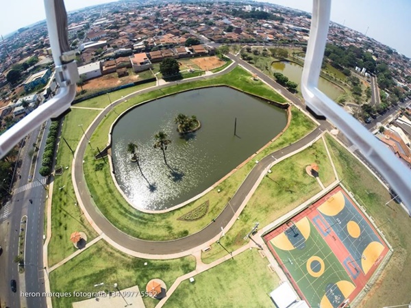 MENORES SÃO APREENDIDOS APÓS PRATICAREM ATO DE VANDALISMO NO PARQUE DOS LAGOS