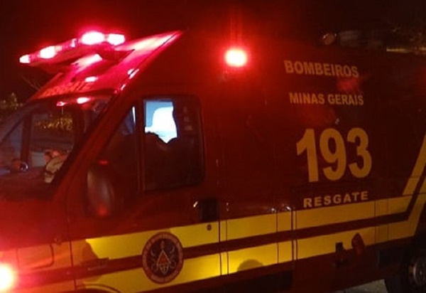 IDOSO FICA FERIDO AO CAIR COM BICICLETA NO BAIRRO IPÊ AMARELO