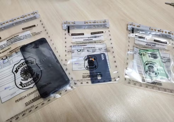 COM DOCUMENTOS FALSOS, MULHER TENTA DAR GOLPE DE R$ 40 MIL EM BANCO E É PRESA EM UBERABA