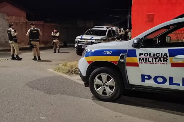 HOMEM É MORTO A TIROS NA MADRUGADA EM PATOS DE MINAS; VÍTIMA FOI ATINGIDA NA CABEÇA, OMBRO E COSTAS
