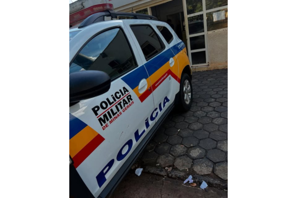 MULHER É AGREDIDA COM MACHADO PELO EX-COMPANHEIRO EM ÁREA RURAL DE APARECIDA DE MINAS; SUSPEITO ESTÁ FORAGIDO