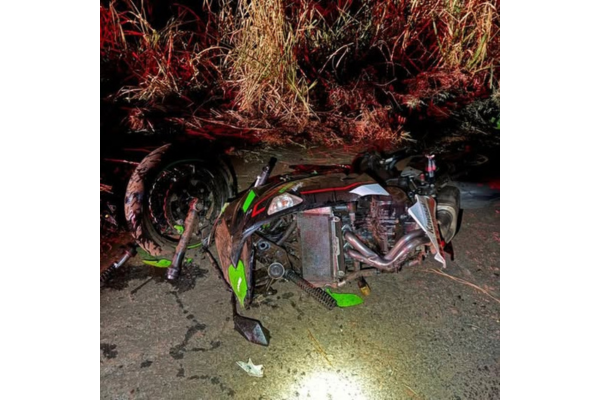 JOVEM DE 22 ANOS MORRE EM ACIDENTE DE MOTO NA MG-255 EM ITURAMA