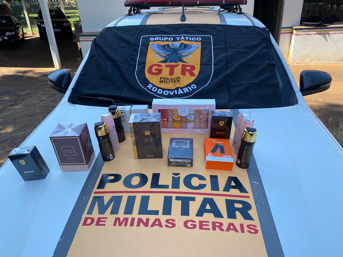 POLÍCIA MILITAR RODOVIÁRIA APREENDE MAIS DE R$ 25 MIL EM PRODUTOS CONTRABANDEADOS NA MG-255, EM FRUTAL