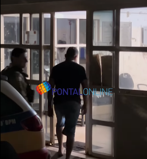 FUNCIONÁRIOS SÃO PRESOS SUSPEITOS DE FURTAR MERCADORIAS DE ESTABELECIMENTO COMERCIAL EM FRUTAL