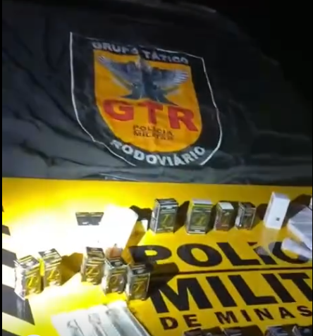 CAMINHONEIRO É PRESO NA MGC-497 COM GRANDE CARGA DE ANABOLIZANTES E MEDICAMENTOS PROIBIDOS