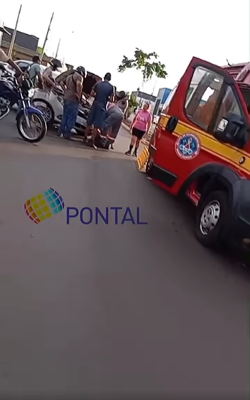 MOTOCICLISTA FICA FERIDO EM COLISÃO NA AVENIDA GOIÁS EM FRUTAL