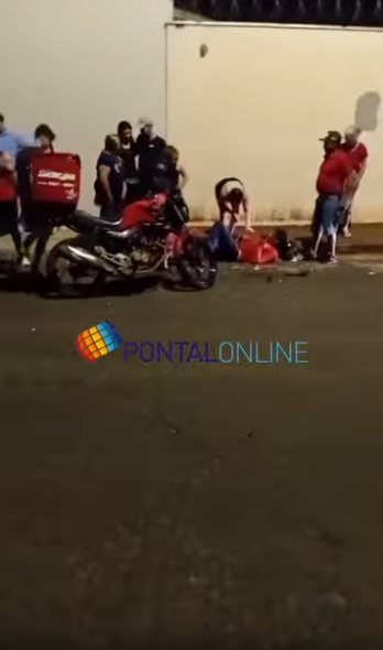 COLISÃO ENTRE DUAS MOTOS É REGISTRADA NA RUA SENADOR GOMES