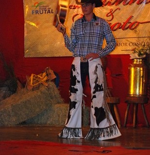 Escolha da Rainha da Expô Frutal 2012-205
