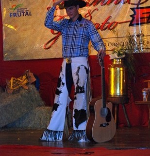 Escolha da Rainha da Expô Frutal 2012-207