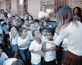 Mateus Ferraz E Vitória - Projeto Escola 2014-107