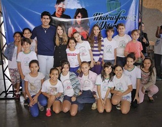 Mateus Ferraz E Vitória - Projeto Escola 2014-117