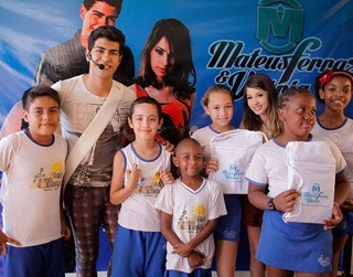 Mateus Ferraz E Vitória - Projeto Escola 2014-65