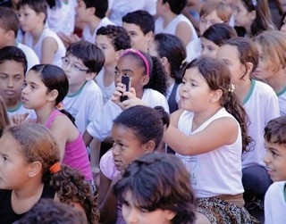 Mateus Ferraz E Vitória - Projeto Escola 2014-95